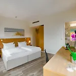 Hotel Mitte By Campanile