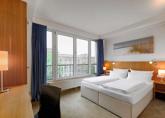 Hotel Mitte By Campanile