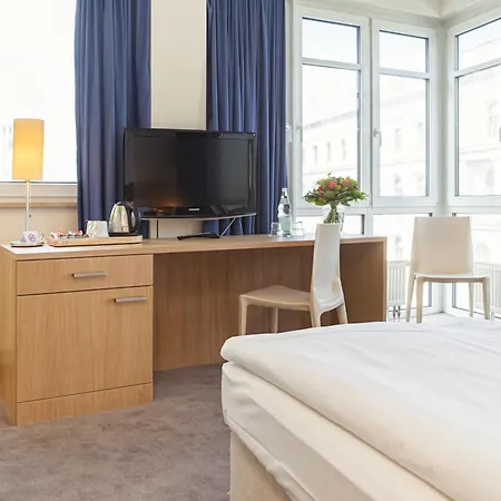 Mitte By Campanile 3*