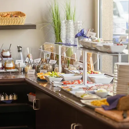 Mitte By Campanile 3*