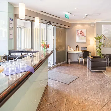 Hotell Mitte By Campanile 3*